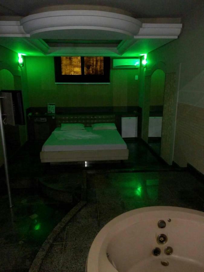 Movie Inn Motel E Hospedagem (Adults Only) Ribeirão Preto Екстериор снимка
