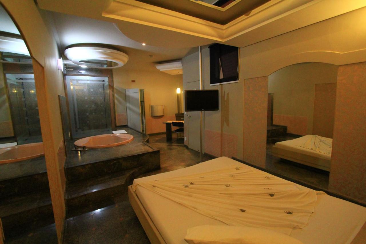 Movie Inn Motel E Hospedagem (Adults Only) Ribeirão Preto Екстериор снимка